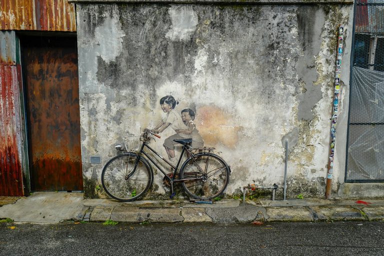5 Reasons Why You should Explore Malaysia on a Bicycle