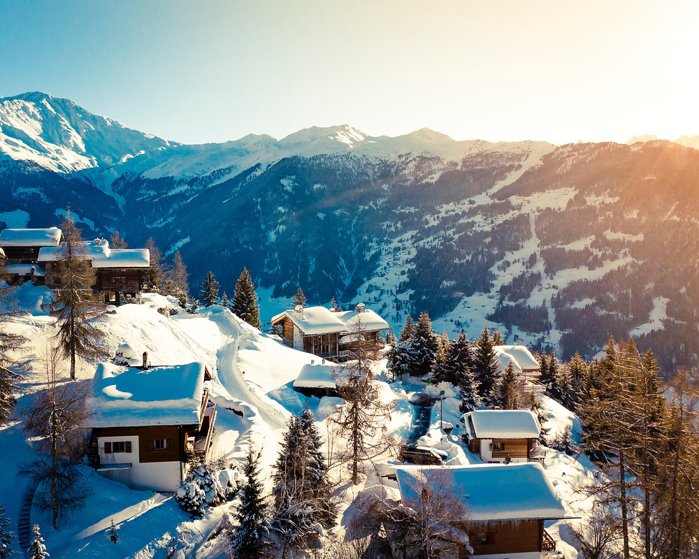 10 Winter Destinations in Switzerland for the Ski Enthusiast