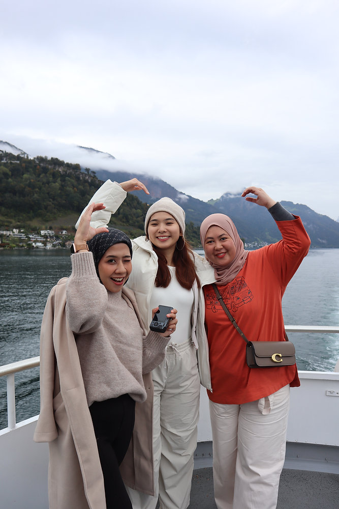 An Epic Trip in Zurich, Switzerland, and Beyond during Autumn