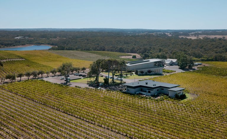On the Open Road: Discover Western Australia