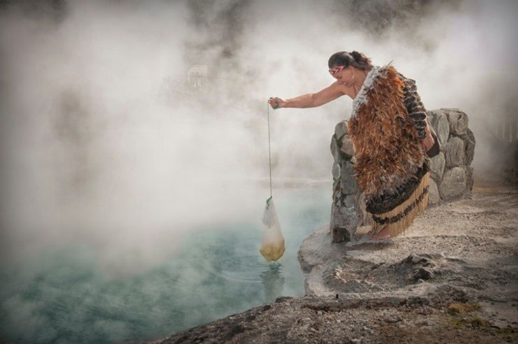 Enjoy the traditional Māori hangi feast